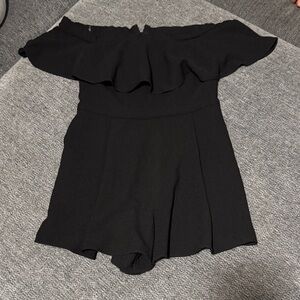 Black Halo Elegant Black jumper